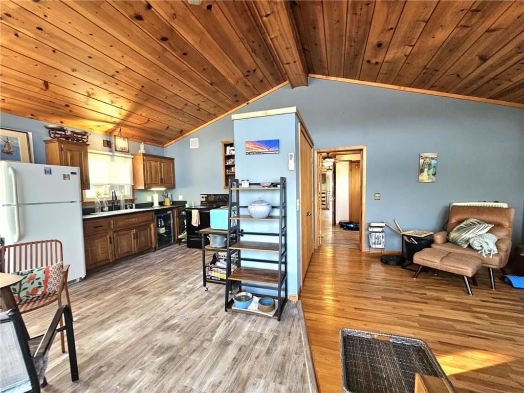 28509 PlaymorBeach Road — photo 16