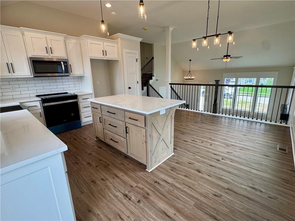 15611 Sheridan Court — photo 12