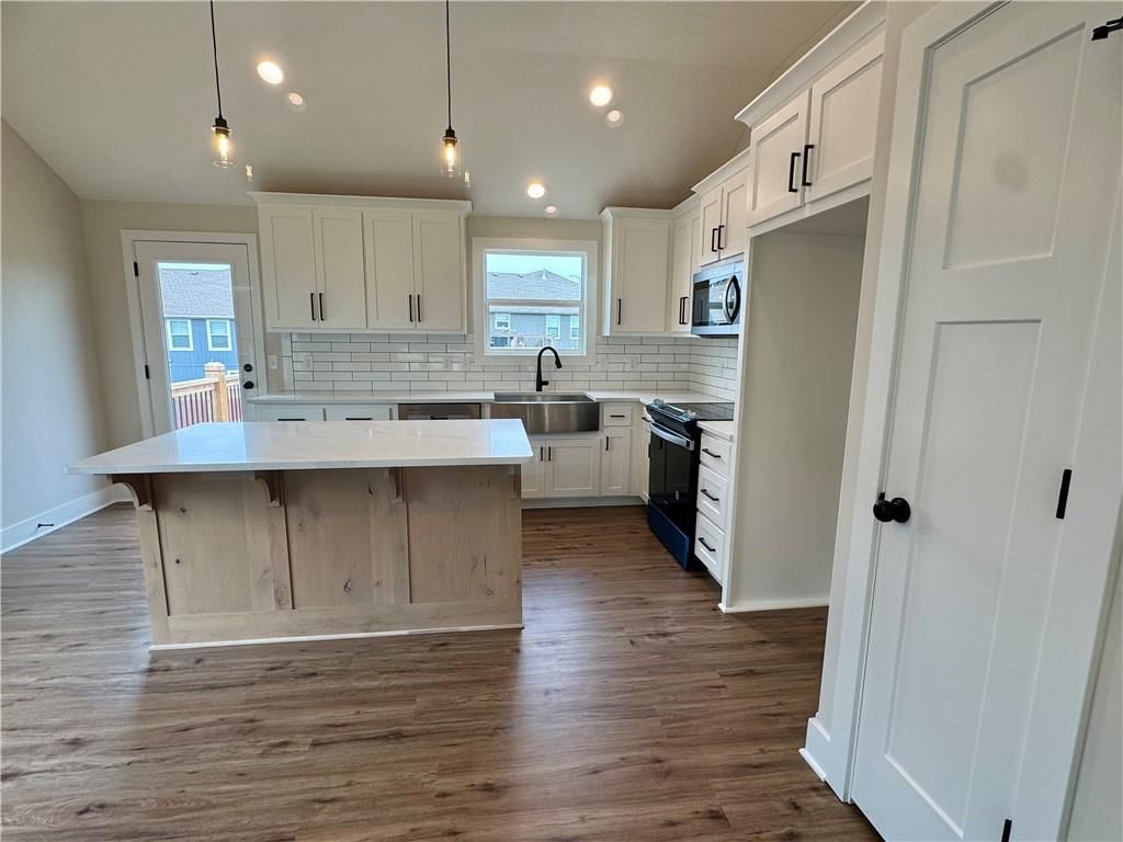 15611 Sheridan Court — photo 13