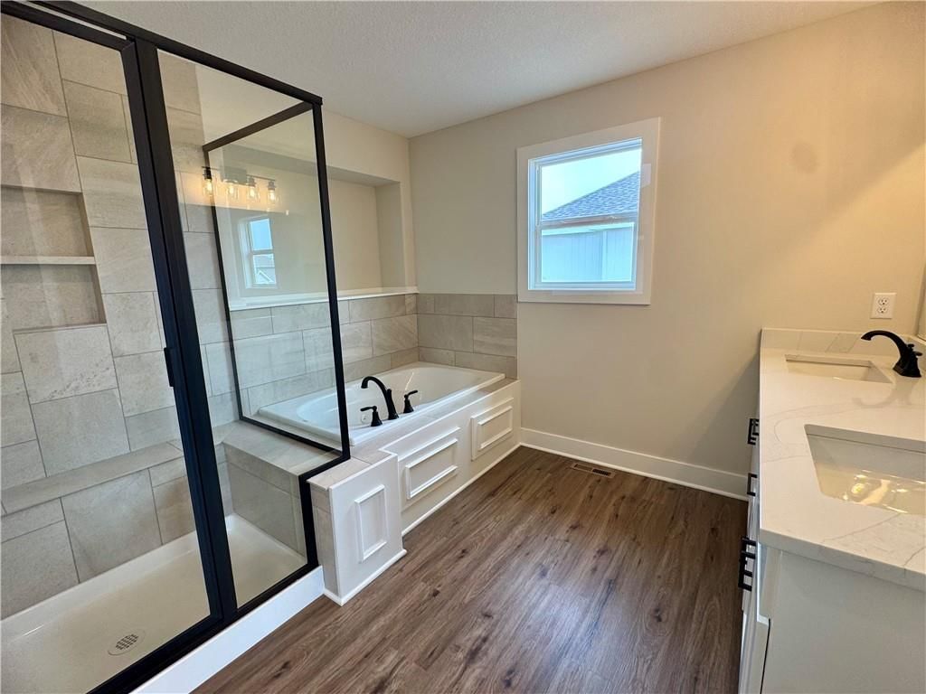 15611 Sheridan Court — photo 20