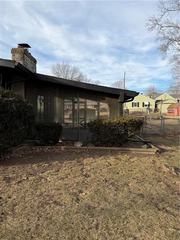 2527 Queen Ridge Drive — photo 4