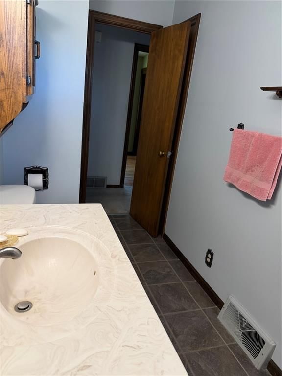 2527 Queen Ridge Drive — photo 26