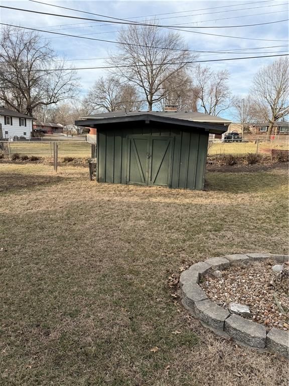 2527 Queen Ridge Drive — photo 56