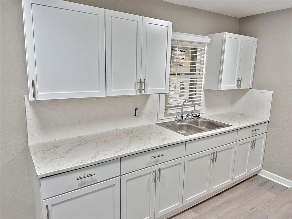 7909 Brooklyn Avenue — photo 47
