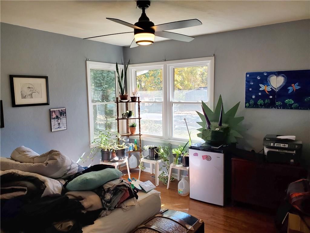 607 Christopher Street — photo 14