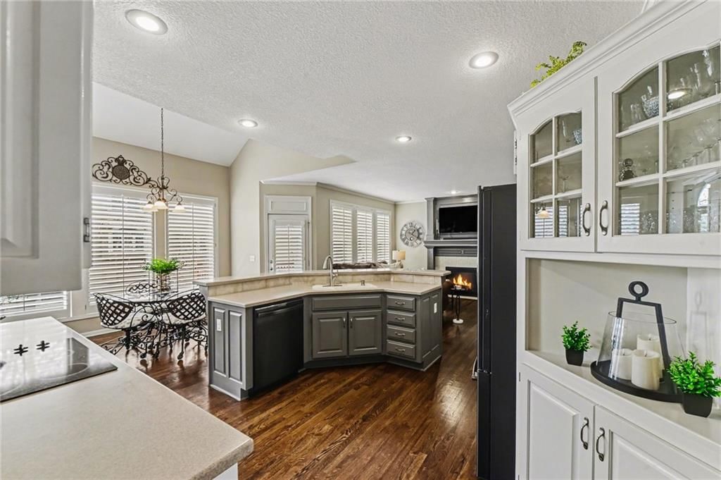 12312 Gillette Street — photo 10