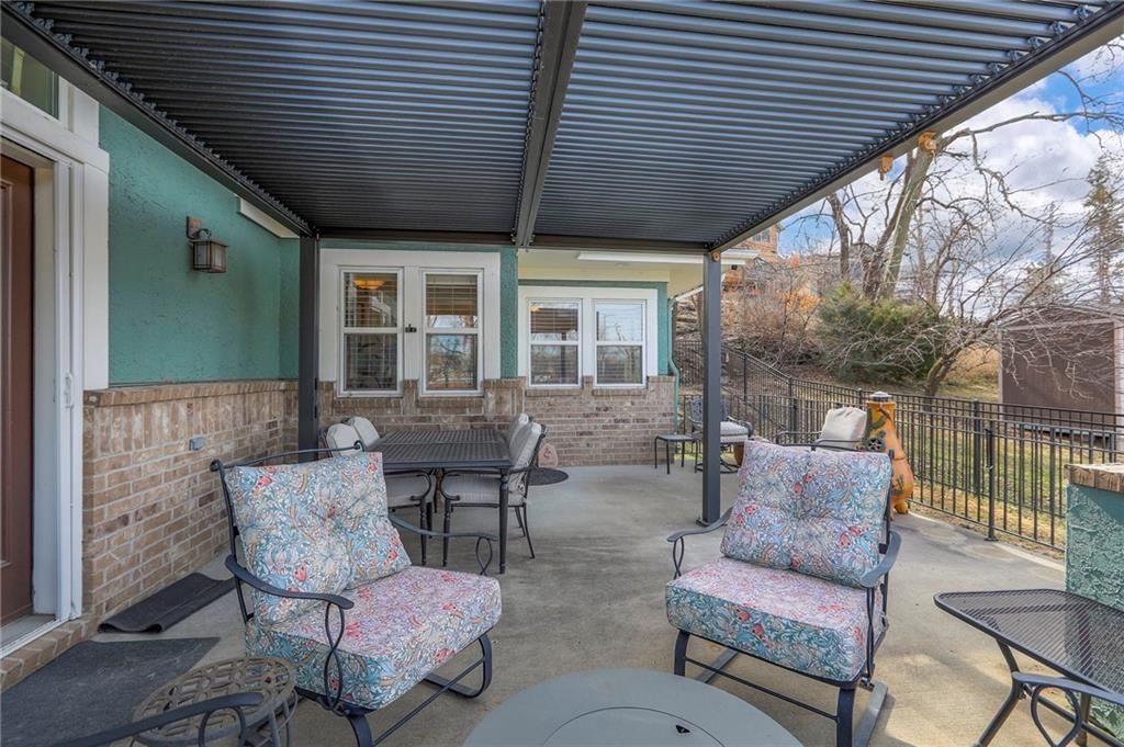 1123 E 49th Street — photo 29