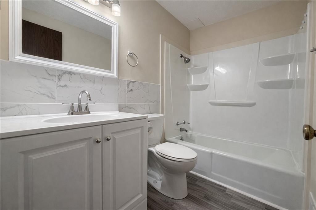 5607 Crest Drive — photo 9