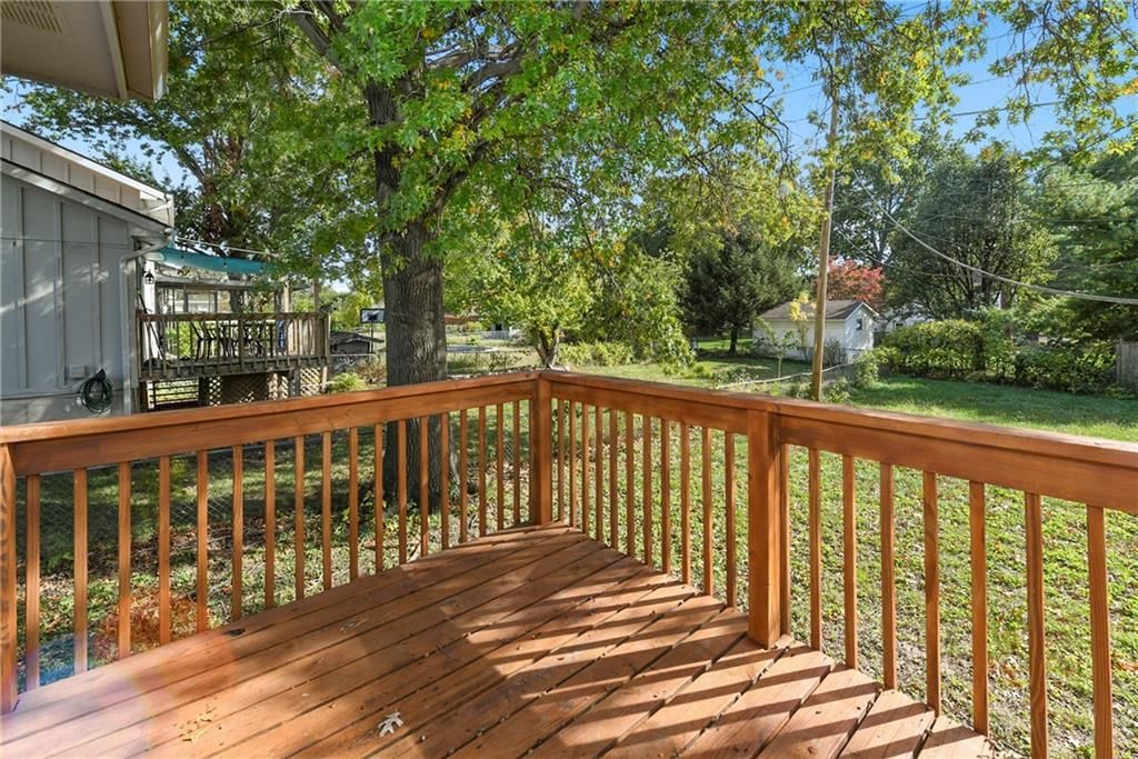 5607 Crest Drive — photo 16