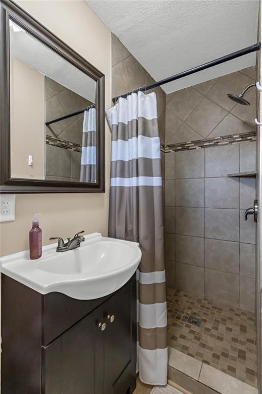 13001 E 54th Terrace — photo 11