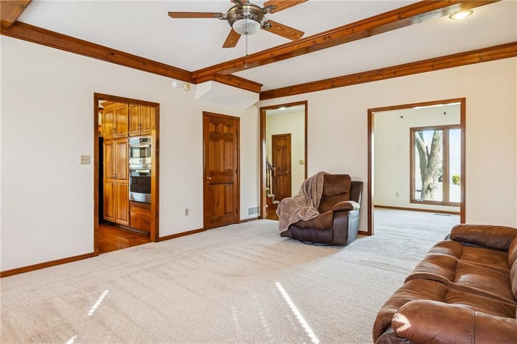 7640 N Lucerne Court — photo 11