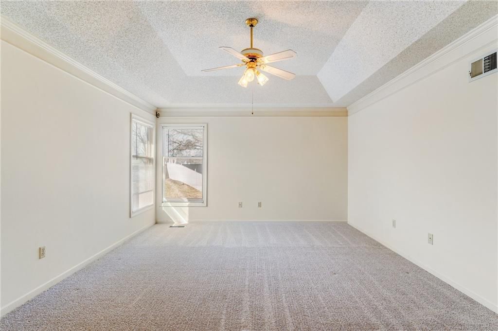 7640 N Lucerne Court — photo 24