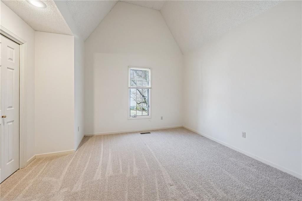 7640 N Lucerne Court — photo 30