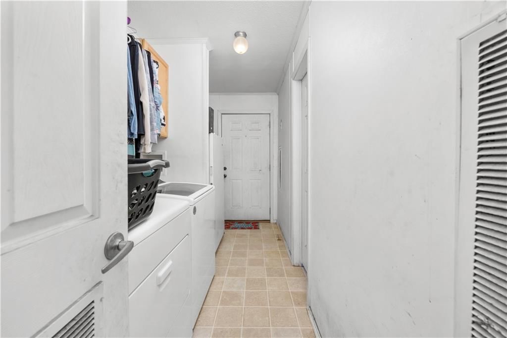 1818 County Road 3700 N/A — photo 11