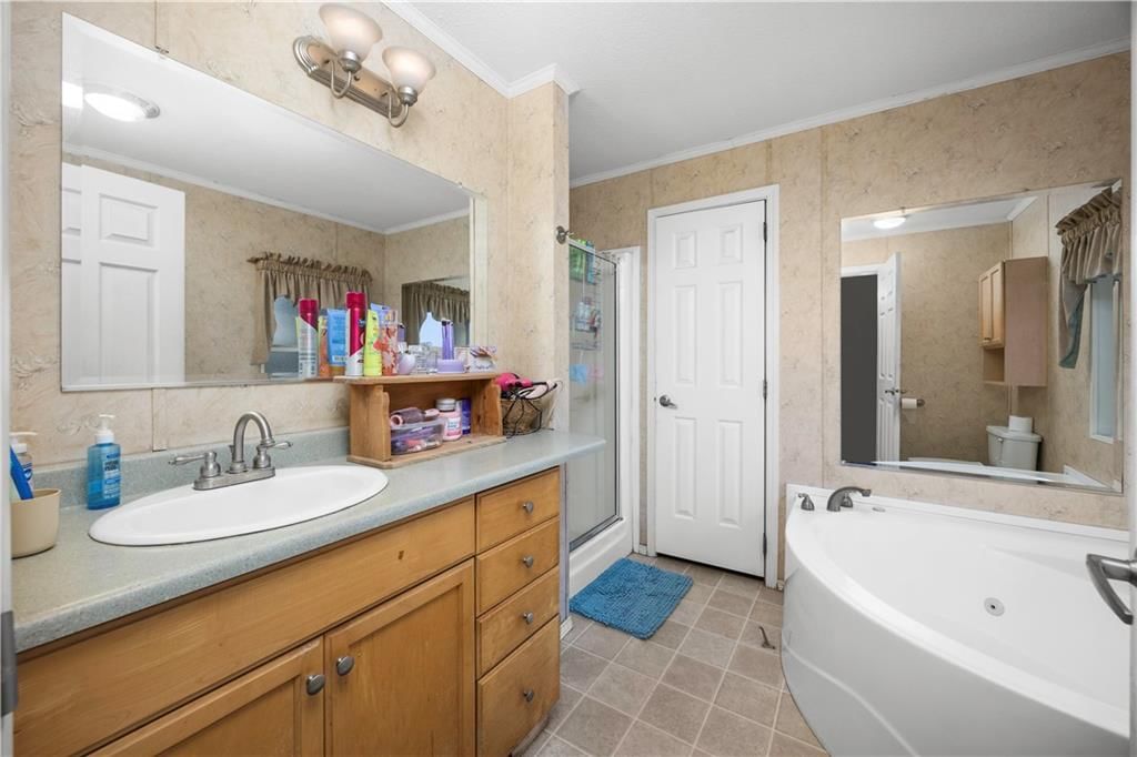 1818 County Road 3700 N/A — photo 15