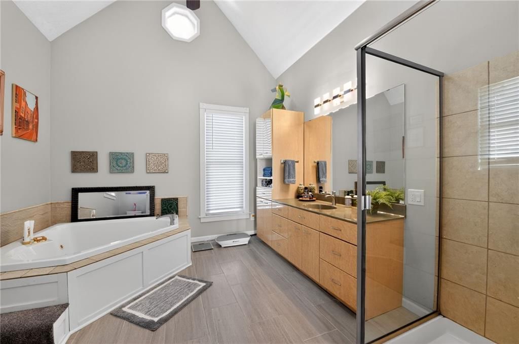 204 SE 1st Street — photo 12