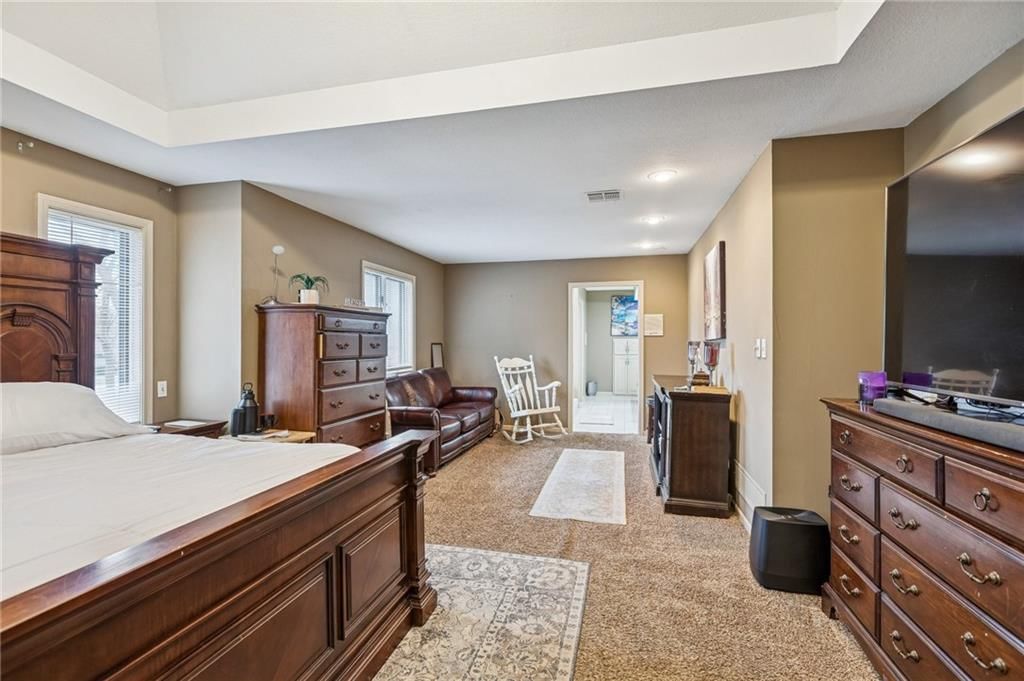 132 The Woodlands Drive — photo 25