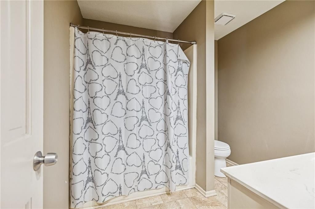 132 The Woodlands Drive — photo 38