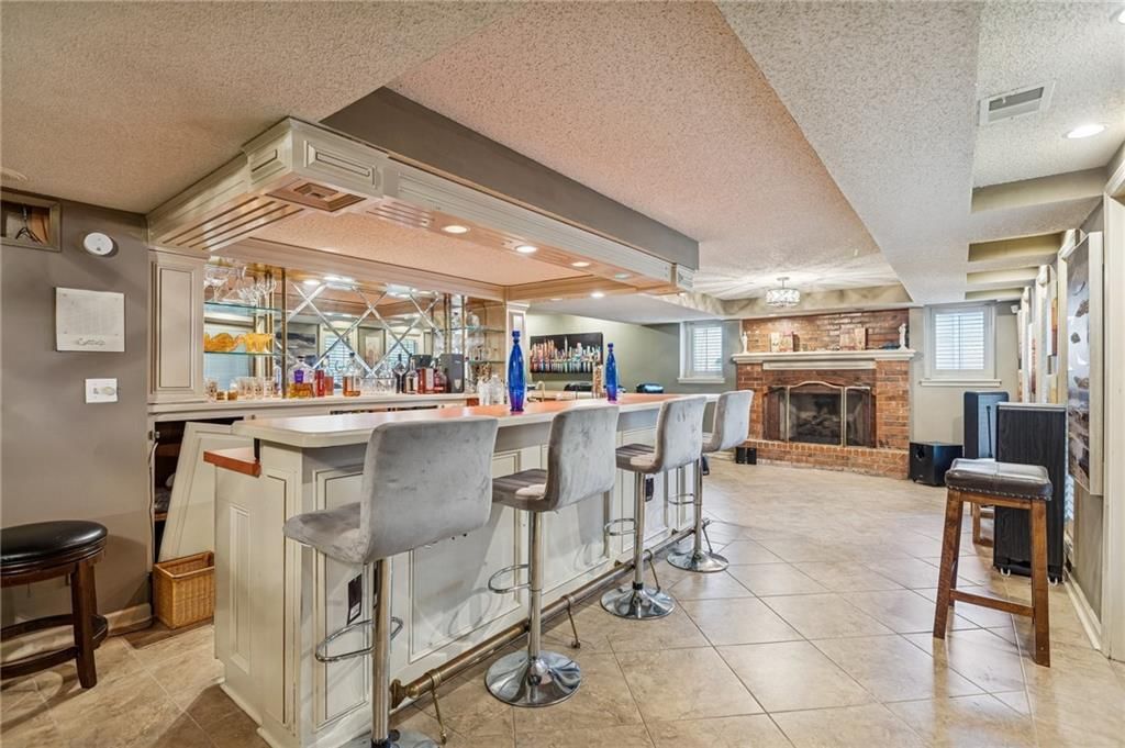 132 The Woodlands Drive — photo 45