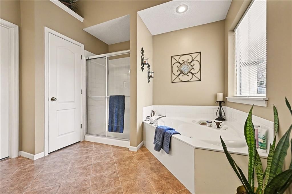 5627 N Ames Avenue — photo 16