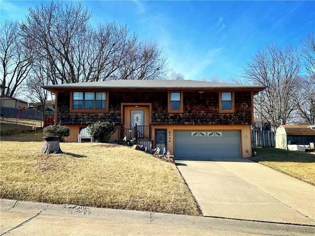 6114 N 28th Street Terrace, Country Club, MO