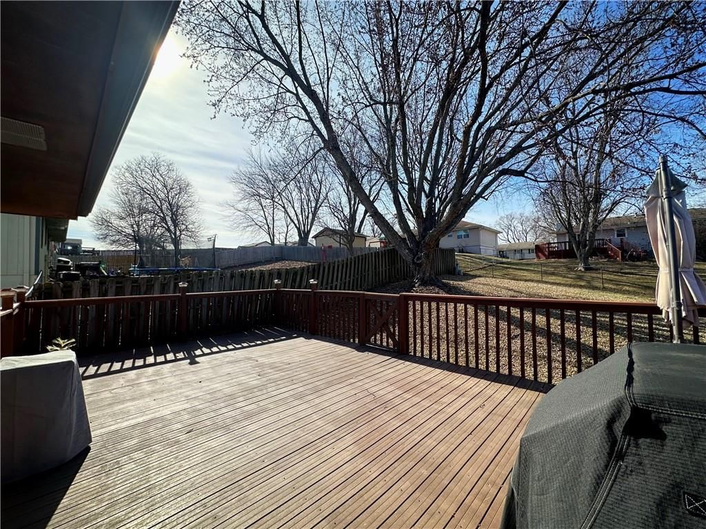 6114 N 28th Street Terrace — photo 25