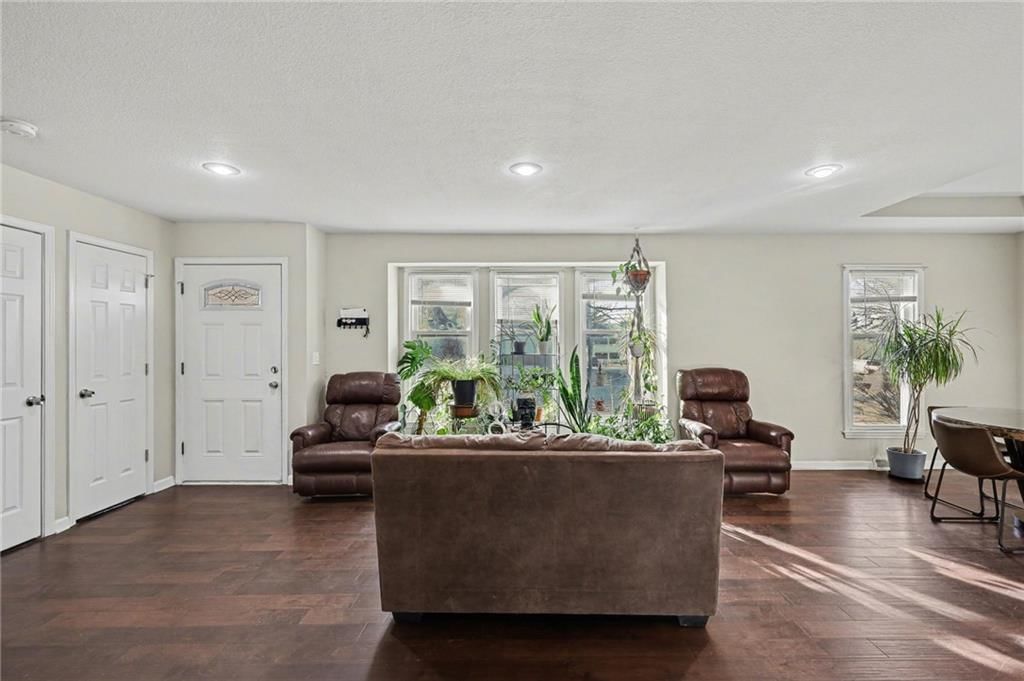 6727 Antioch Road — photo 4