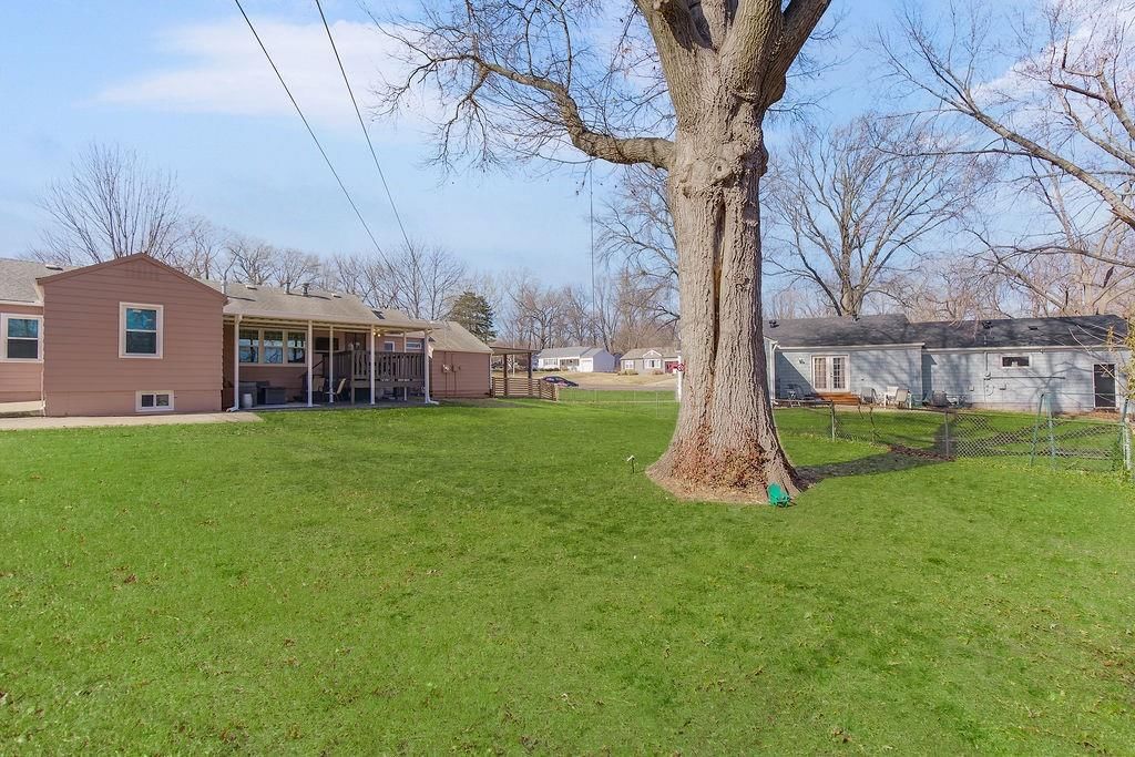 7237 Floyd Street — photo 29