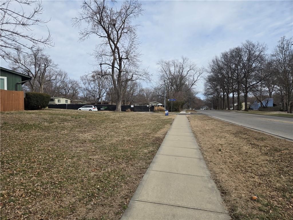 8014 Falmouth Street — photo 11
