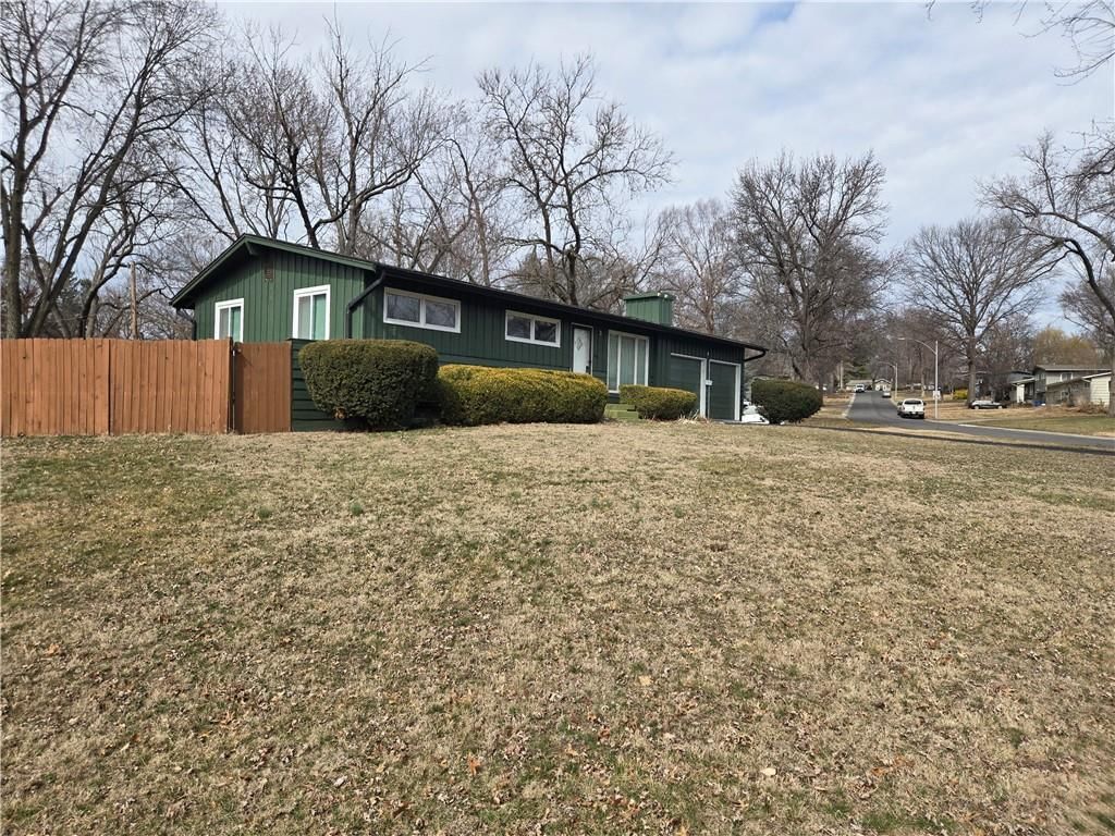 8014 Falmouth Street — photo 14