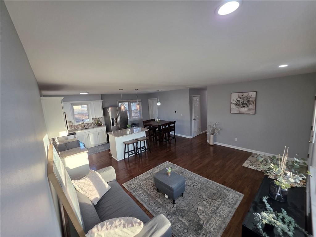 8635 Larsen Street — photo 8