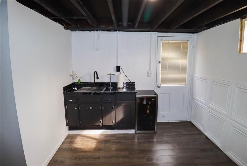 8635 Larsen Street — photo 32