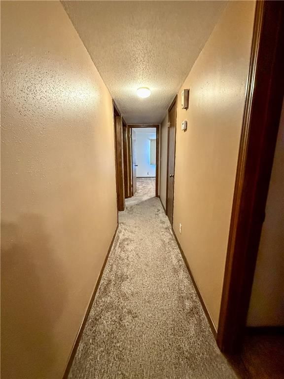 205 S Traster Street — photo 9