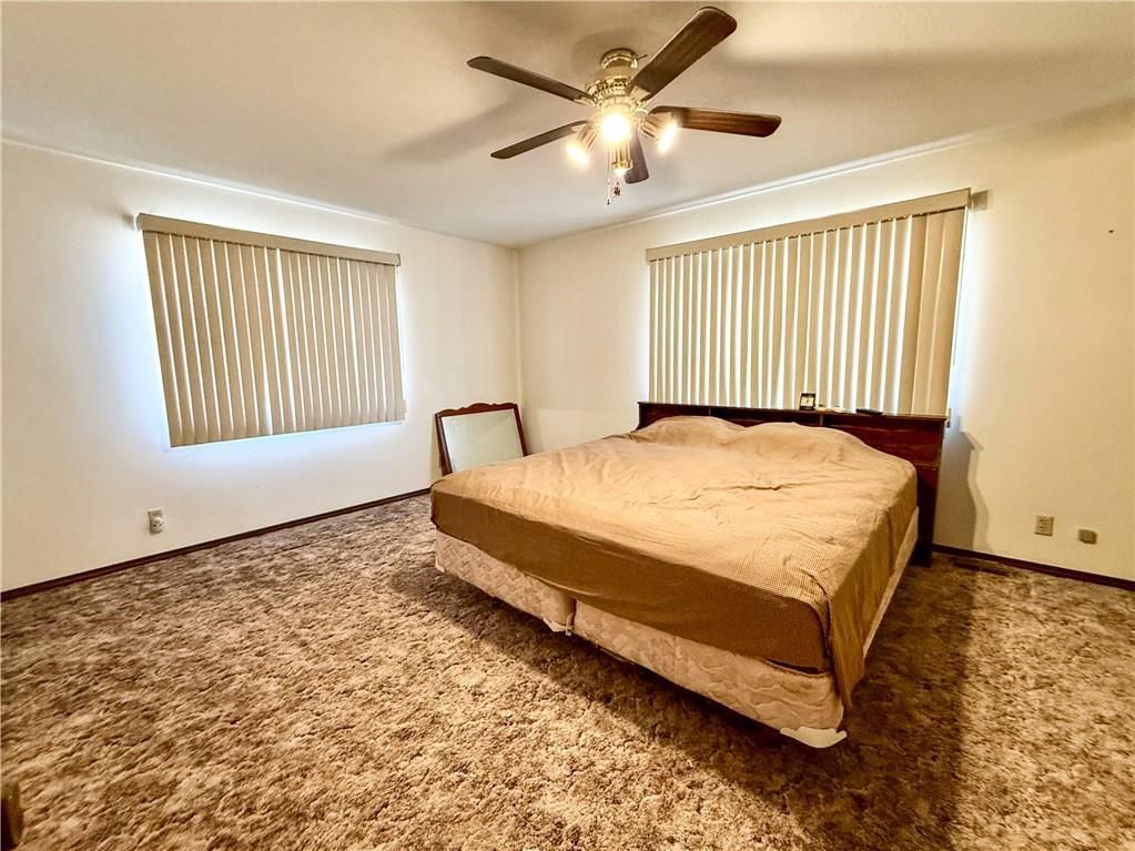 205 S Traster Street — photo 10