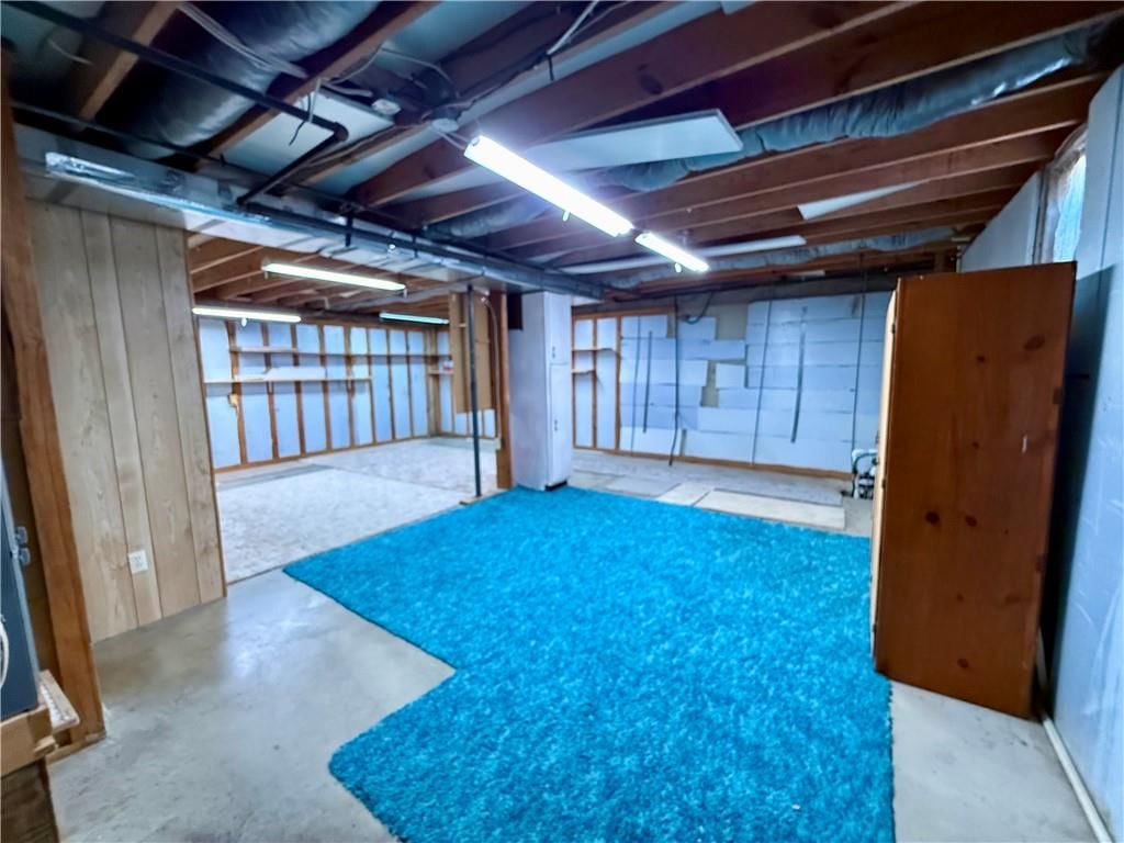 205 S Traster Street — photo 23