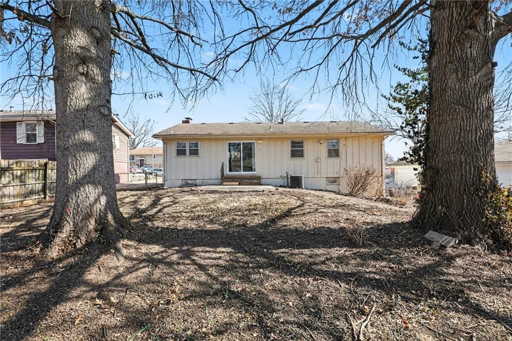 8806 Ford Avenue — photo 15