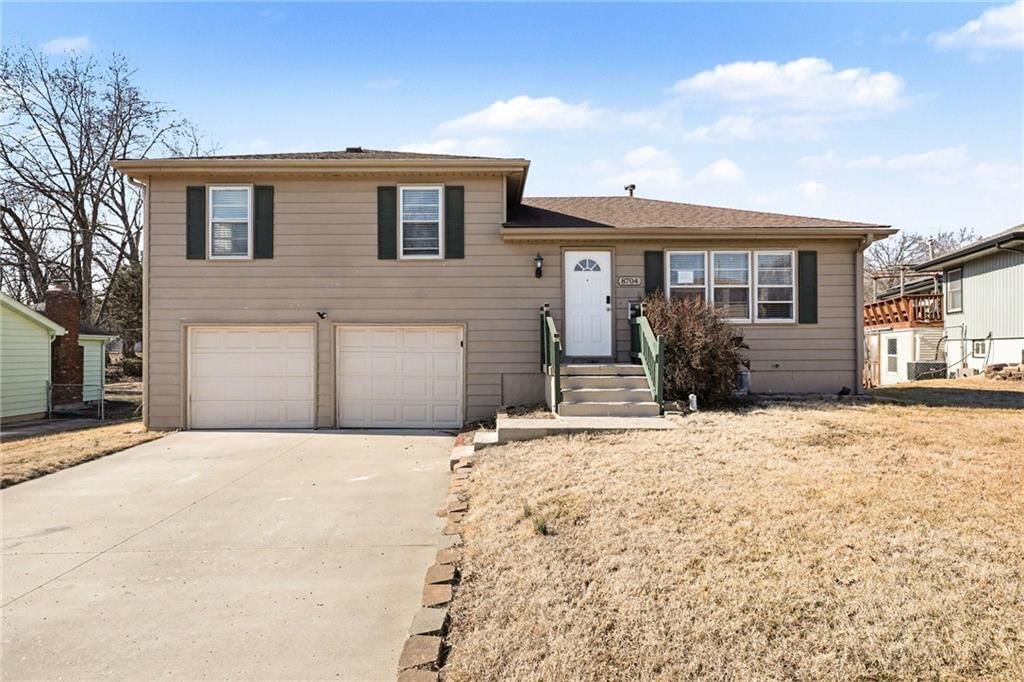8704 Kentucky Avenue — photo 1
