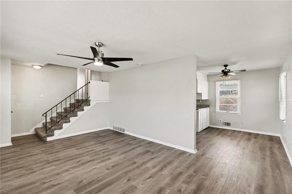 8704 Kentucky Avenue — photo 5