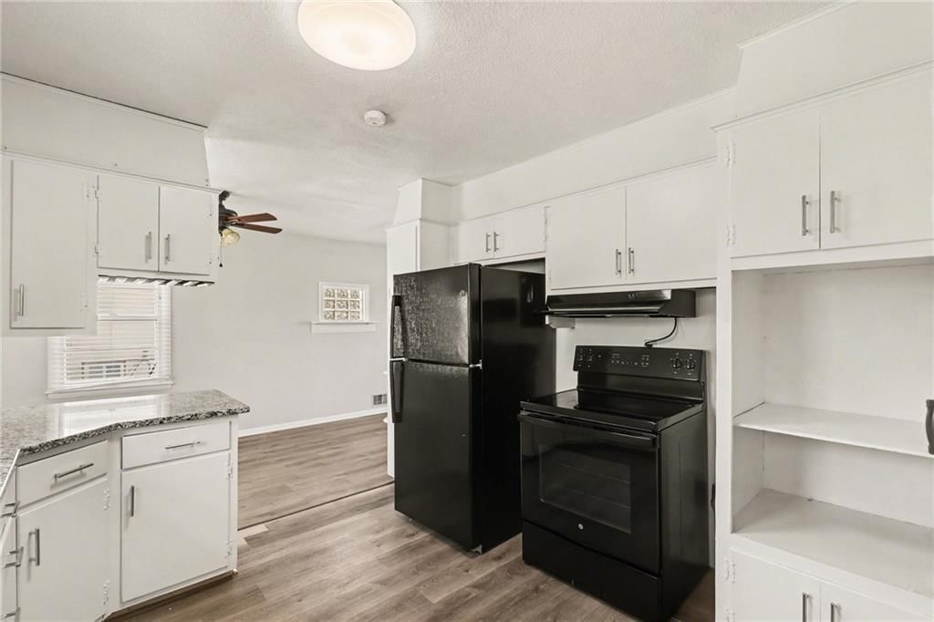8704 Kentucky Avenue — photo 9