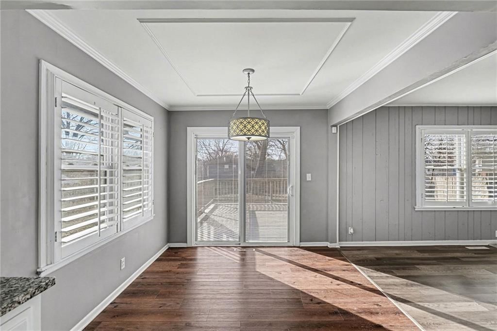 8002 Evanston Avenue — photo 10