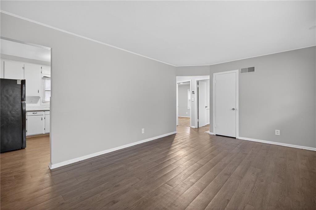 2920 Longwood Avenue — photo 13