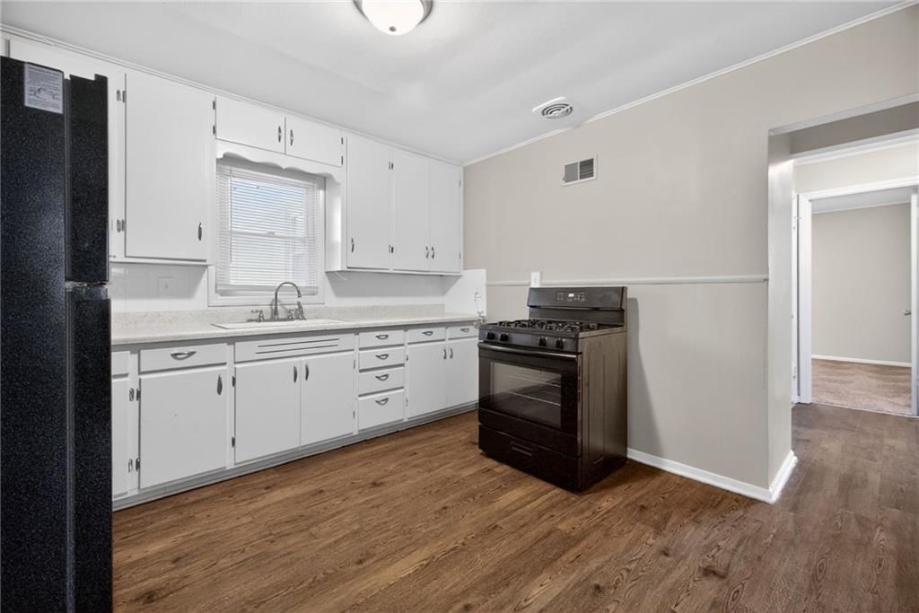 2920 Longwood Avenue — photo 15