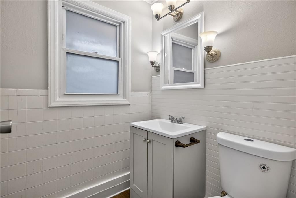 2920 Longwood Avenue — photo 21