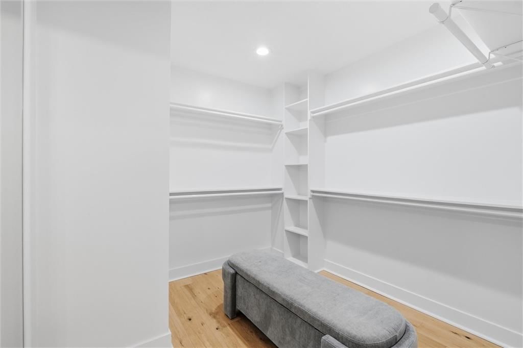 10070 Hemlock Drive — photo 22