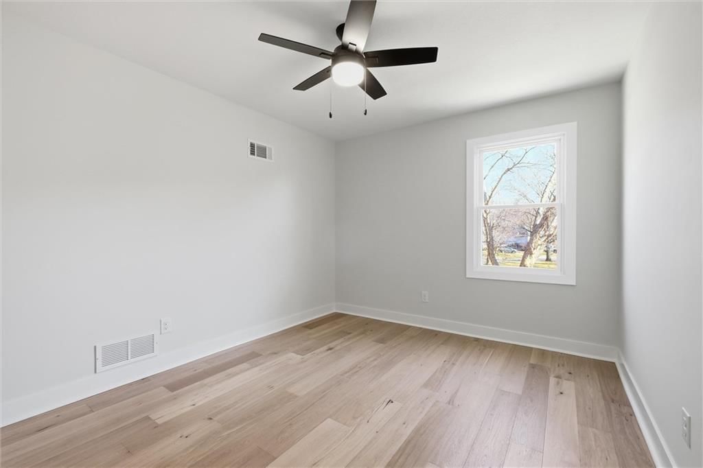 10070 Hemlock Drive — photo 24