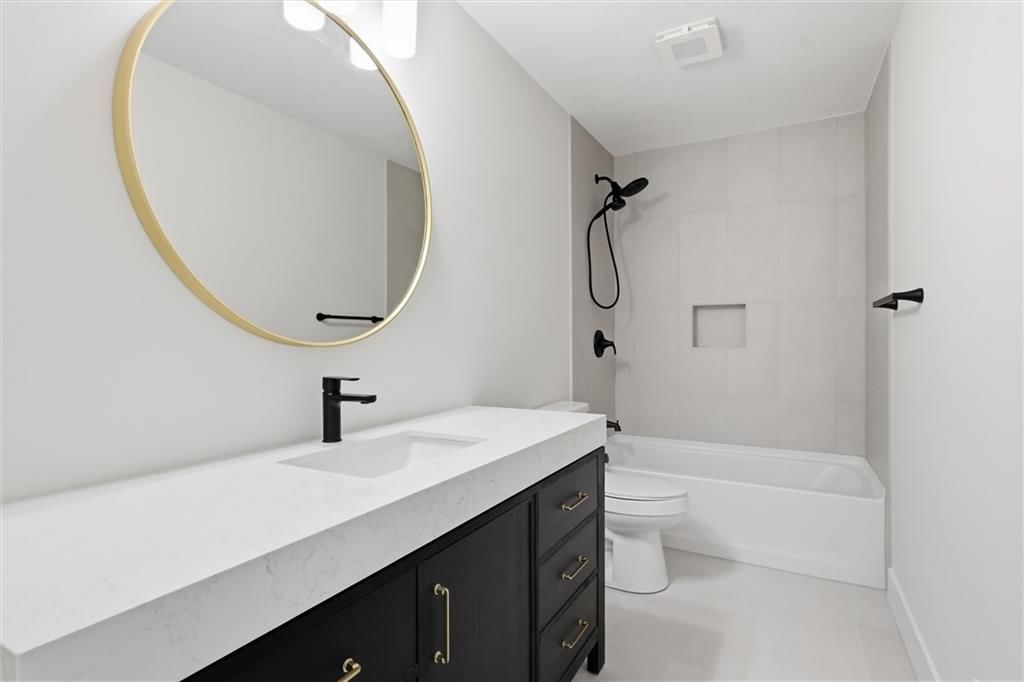 10070 Hemlock Drive — photo 25