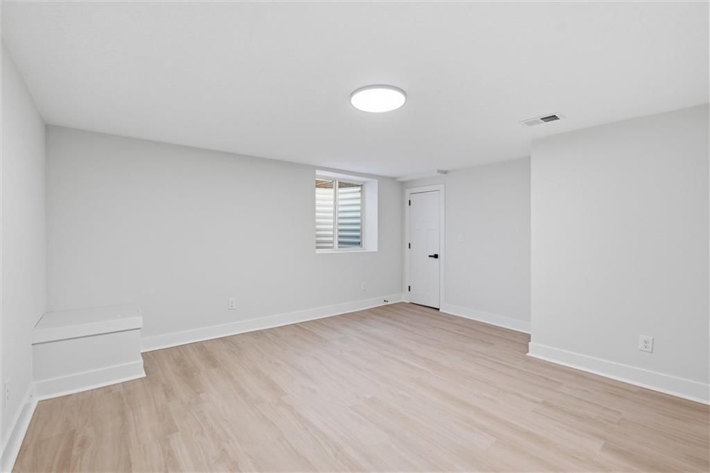 10070 Hemlock Drive — photo 34