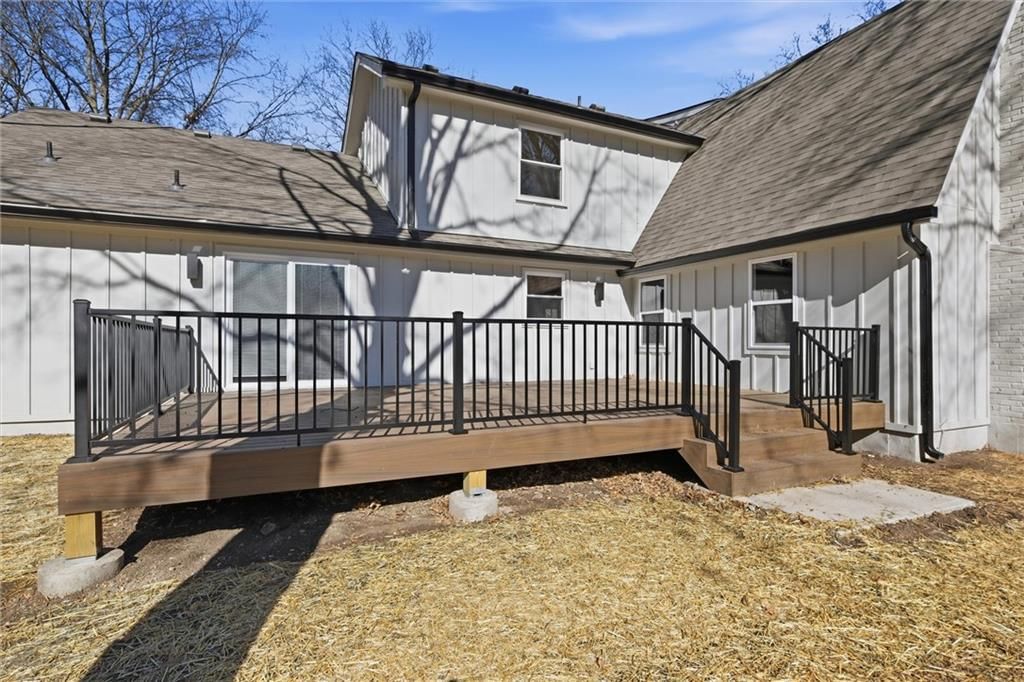 10070 Hemlock Drive — photo 38