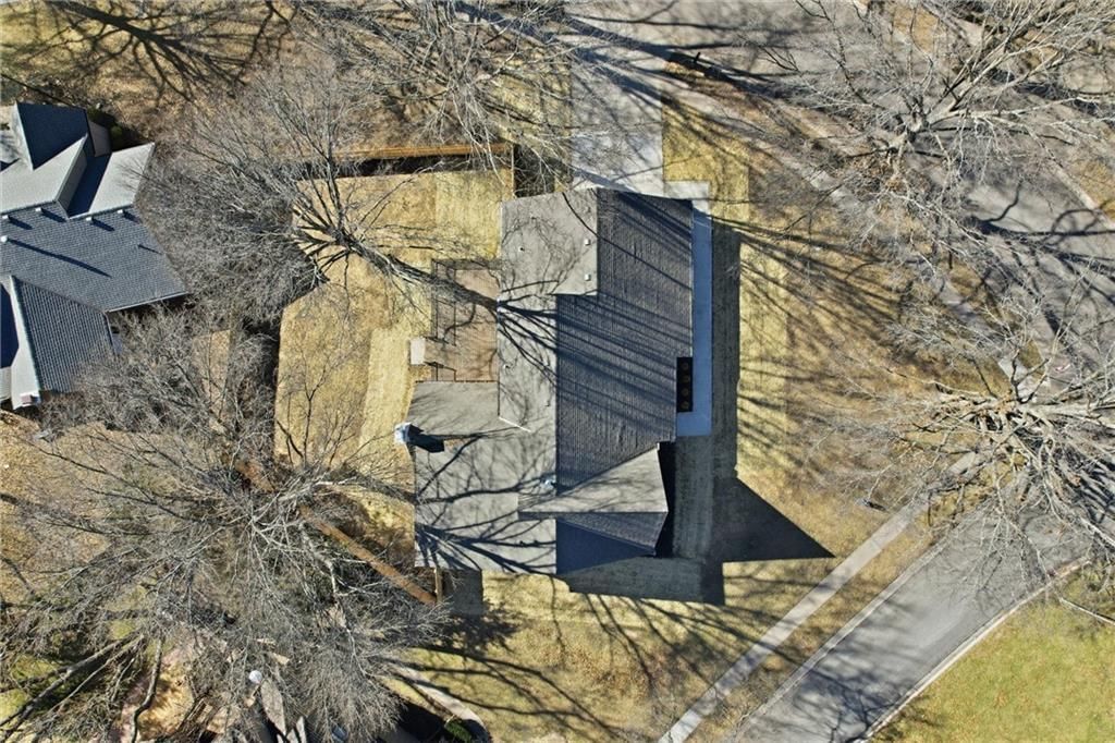 10070 Hemlock Drive — photo 44