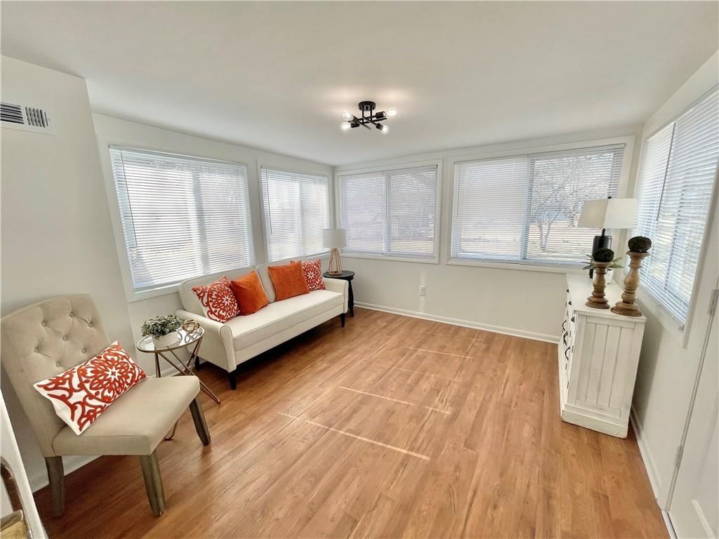 16014 Speaker Avenue — photo 17